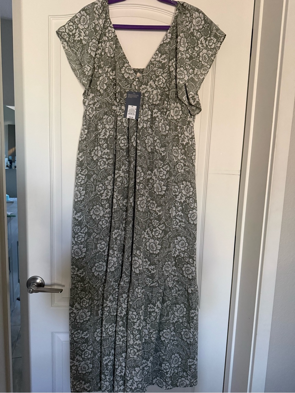 Universal Thread Sage Floral Maxi Dress Size XL NWT